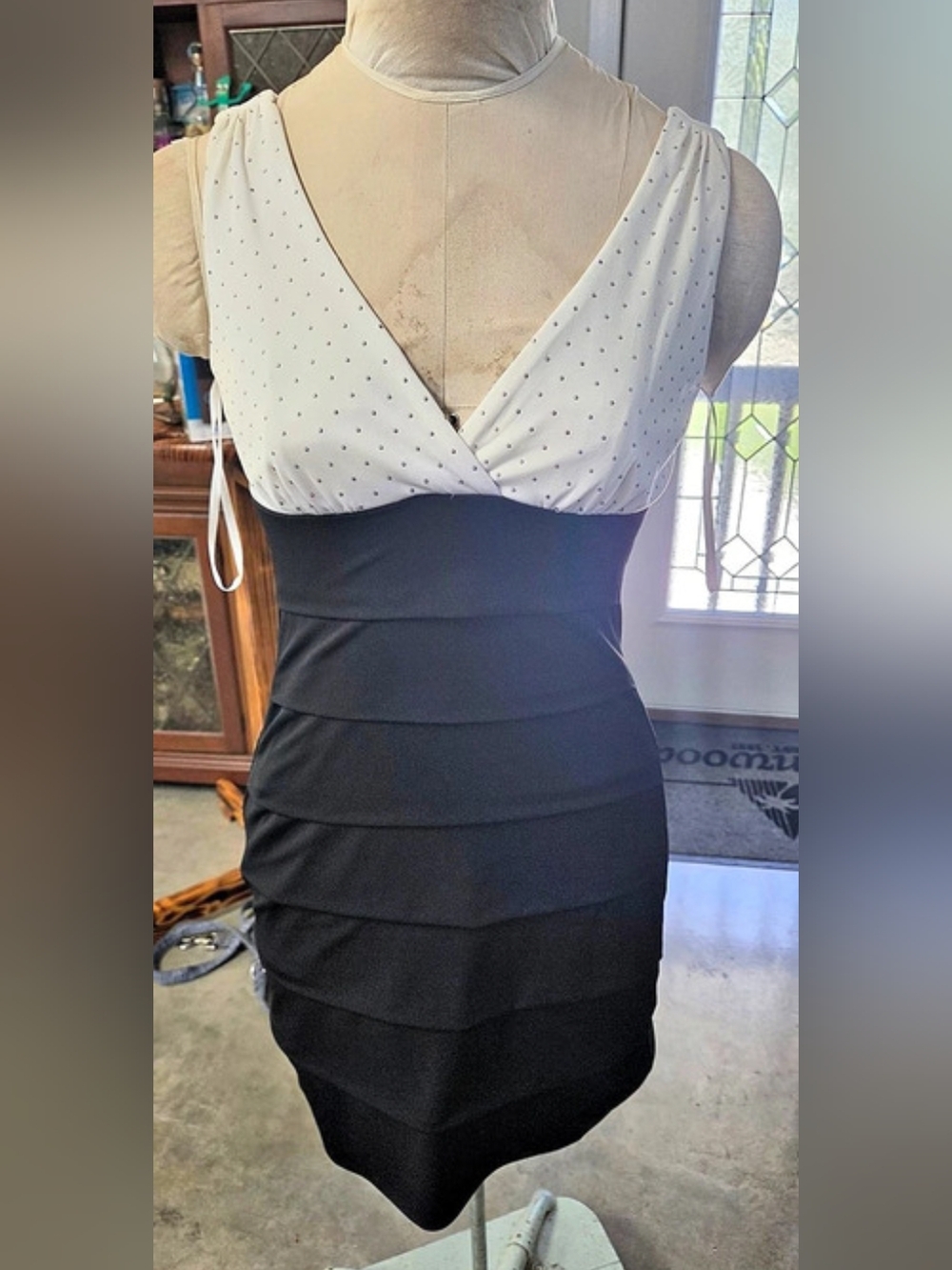Sweet Storm  Mini Dress Size Small Like New